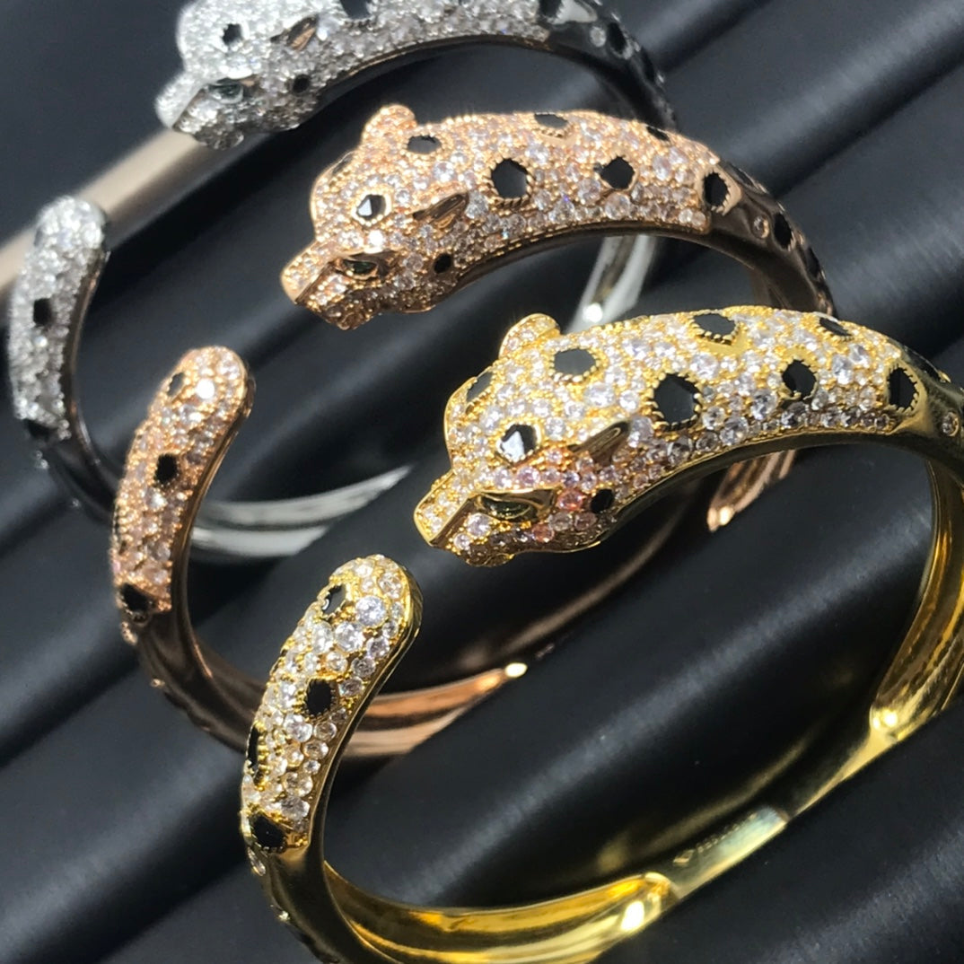 CARTIER PANTHERE BIG BRACELET DIAMONDS